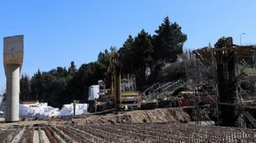 Başiskele Kavşağı’nın silueti ortaya çıkıyor