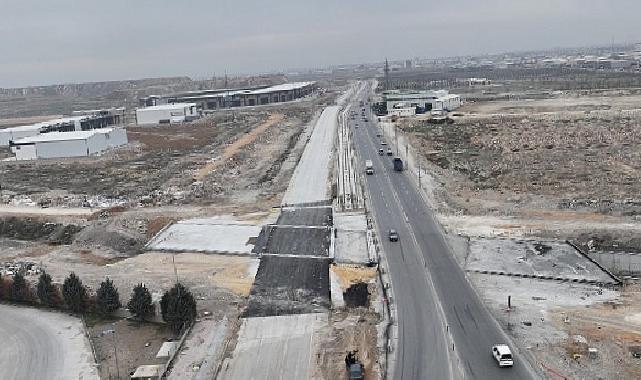 Başkan Altay: “Stadyum-Şehir Hastanesi Tramvay Çizgisi Güzergahındaki Keçili Köprüsü’nü Araç Trafiğine Açtık”