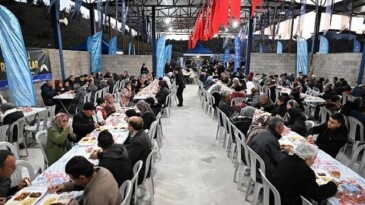 Başkan Çerçioğlu Yenipazar’da Vatandaşlarla İftar Sofrasında Buluştu