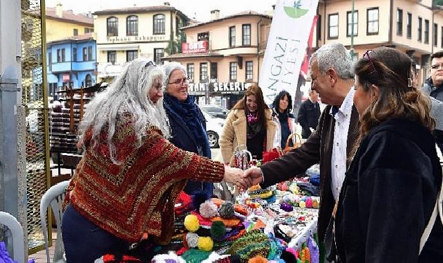 Bayan Teşebbüsçüler Bayram Sokağı Kapılarını Açtı