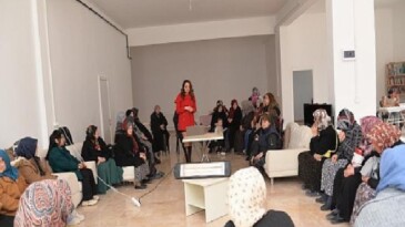 Bayanlar İçin Güçlü Adımlar