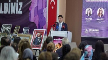 Bayraklı’da “Kadın Emeği ve Toplumsal Dönüşüm” Buluşması