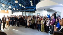 Bayram Öncesi Balçova’da Dayanışma Tablosu: Lider Yiğit İşçilerle Buluştu