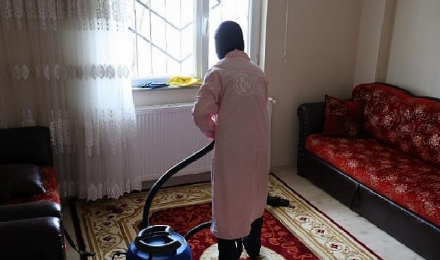 Bayram Öncesi Büyüklere Şefkat Eli