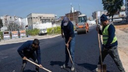 Bornova’da yol çalışmaları sürat kesmiyor