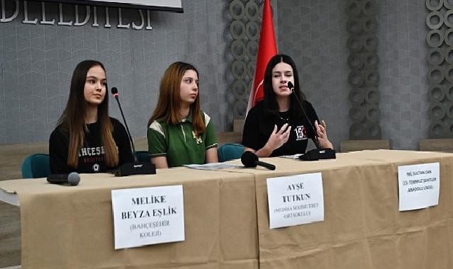 Bornova’dan “Su ve Cinsiyet” temasıyla geleceğe ileti