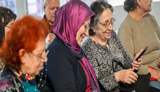 Bornova’nın çınarları yapay zekayla tanıştı