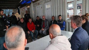 Buca’da sıcak bayramlaşma