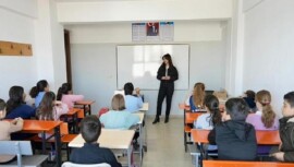 Burhaniye Belediyesi Etrafa Hassas Jenerasyonlar Yetiştiriyor