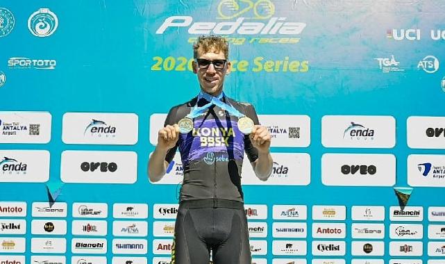 Büyükşehir Belediyespor Bisiklet Kadrosu Atleti Mustafa Tarakçı’dan İkili Şampiyonluk