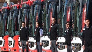 Büyükşehir toplu taşıma filosuna 19 yeni otobüs daha kattı