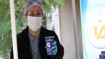 Büyükşehir üniversite öğrencilerinin yanında