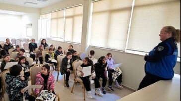 Büyükşehir Zabıtası öğrencilere mesleği tanıttı