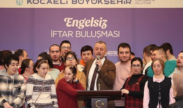 Büyükşehir’den özel bireylerle iftar