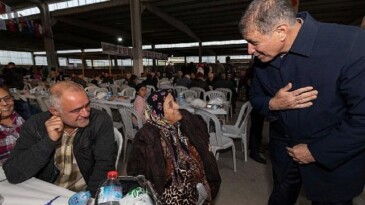 Büyükşehir’in gönül sofrası bu defa Menemen’de kuruldu