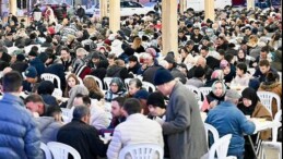 Büyükşehir’in İftar Sofrası Kırkağaç’ta Kuruldu