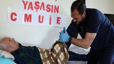 Çeşme Belediyesinden bayram öncesi manalı takviye: Mesken paklığı ve şahsî bakım hizmeti