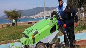 Didim Belediyesi Gruplarından Akbük ve Fevzipaşa Mahallesi’nde Kapsamlı Paklık Çalışması