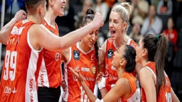 Eczacıbaşı Dynavit’in yarı final rakibi Fenerbahçe Medicana!