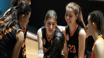 Eczacıbaşı Geleceğe Smaç Yerleşkeleri’nde erken kayıt devri başladı