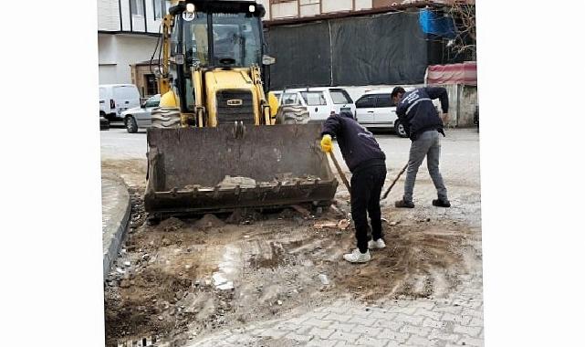 Edremit Belediyesi Altınkum’da ve Kadıköy’de Yolları Yeniliyor