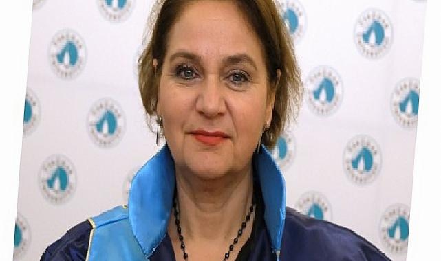 Ergen beyni, güçlü motora sahip frensiz otomobil gibi…