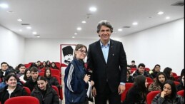 Gençler Sordu, Lider Kocaman Yanıtladı