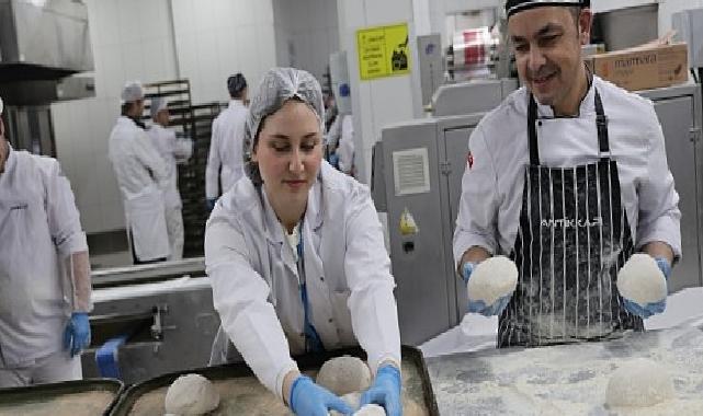 Gençlerden iftar sofralarına sıcak dokunuş