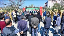 Gördes’te Üreticinin Yüzü Güldü: 73 Bin Domates Fidesi Toprakla Buluşuyor