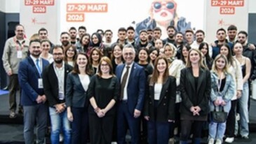 Görme sıhhatinin geleceği İzmir’de konuşuldu