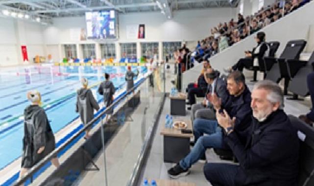 Göztepe’nin Avrupa zaferine Lider Tugay da eşlik etti