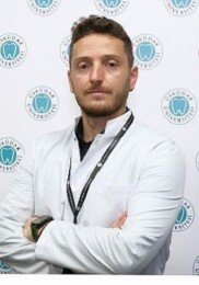 Gülüş dizaynında emel estetik ve fonksiyon!