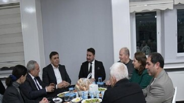 İftar Sofrasında Birlik ve Beraberlik