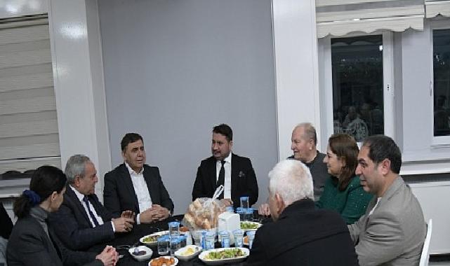 İftar Sofrasında Birlik ve Beraberlik