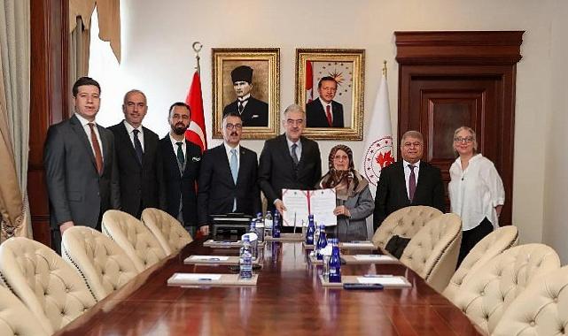 İnegöl’e Yeni Sıhhat Merkezi İçin İmzalar Atıldı