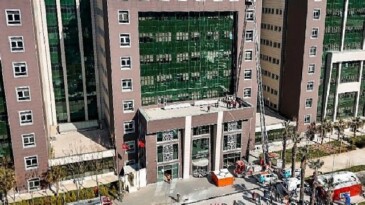 İzmir Adliyesi’nde nefes kesen bomba tatbikatı