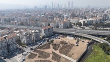 İzmir İtfaiyesi Korusu’na birinci fidanlar dikildi