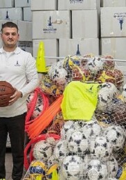 İzmir’de amatör spora 25 milyonluk can suyu