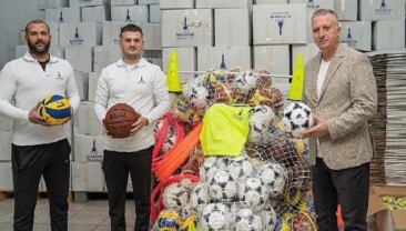 İzmir’de amatör spora 25 milyonluk can suyu