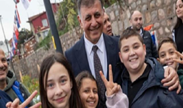 İzmir’de bayan ve çocuk odaklı toplumsal siyasetler güçleniyor