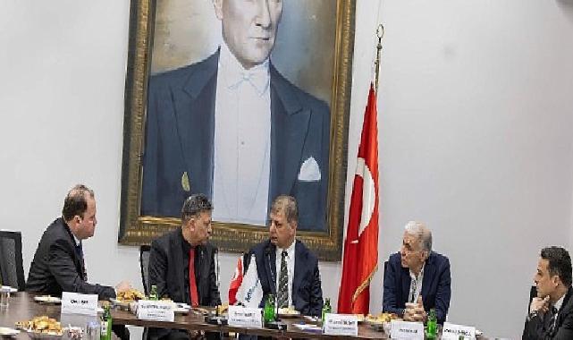 İzmir’de geri dönüşüm atağı meskenlerden endüstriye yayılıyor