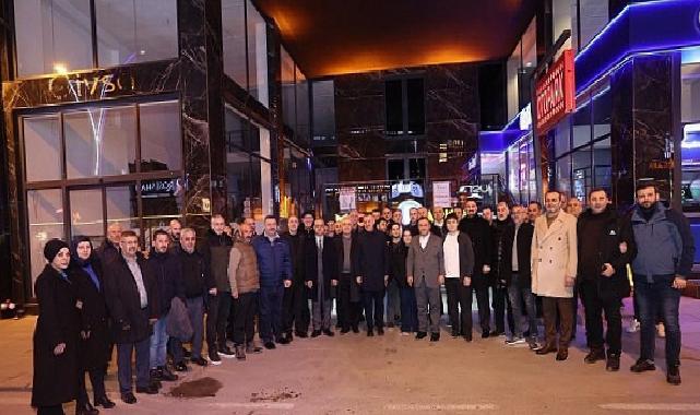 İzmitli esnaflar, Lider Büyükakın’ı iftarda ağırladı