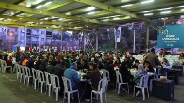 Karabağlar ‘da Birlik ve Beraberlik Sofrası Vatan Mahallesi’nde Kuruldu