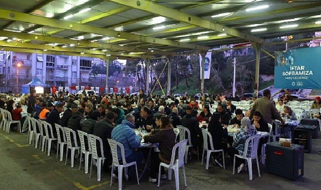 Karabağlar ‘da Birlik ve Beraberlik Sofrası Vatan Mahallesi’nde Kuruldu