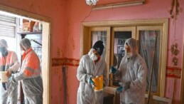 Karabağlar’ da Çöp Mesken Büsbütün Temizlendi