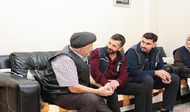 Kartepe’de Alo Evlat Sağlık Kulübü Yaşlıları Unutmadı