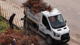 Kartepe’de Bayram Öncesi Kapsamlı Paklık Dokunuşu