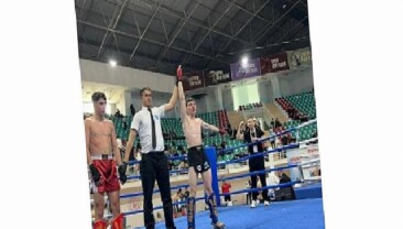 Kemer Belediye Kick Boks atletlerinden 2 Bronz madalya
