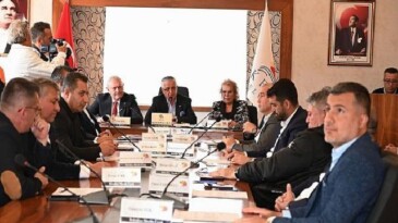 Kemer Belediyesi Mart ayı meclisi yapıldı