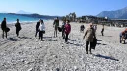 Kemer’de kıyı paklığı